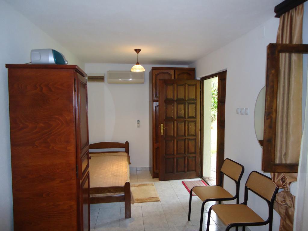 Apartment Odmor Bar Extérieur photo
